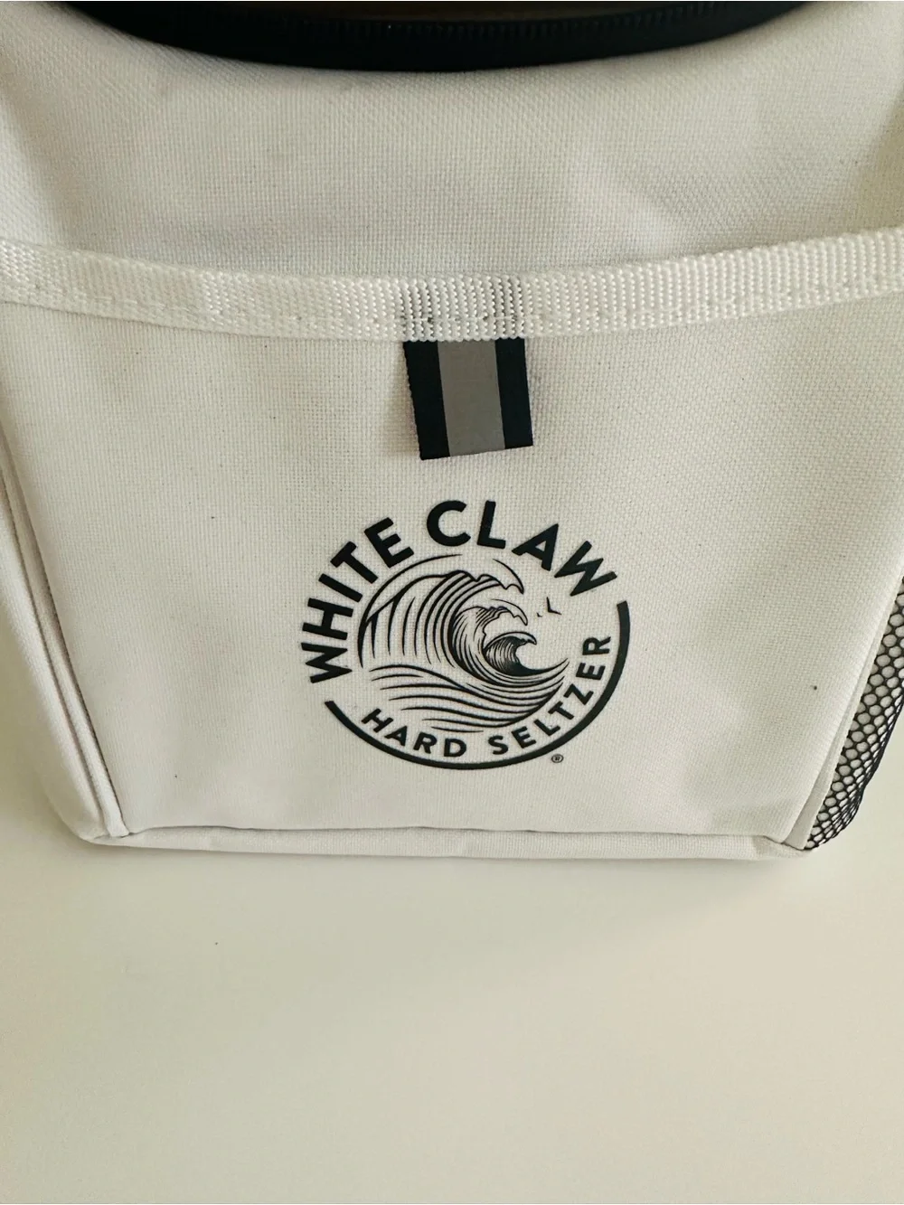White Claw Hard Seltzer Logo Insulated Cooler Lunch Bag With Strap
